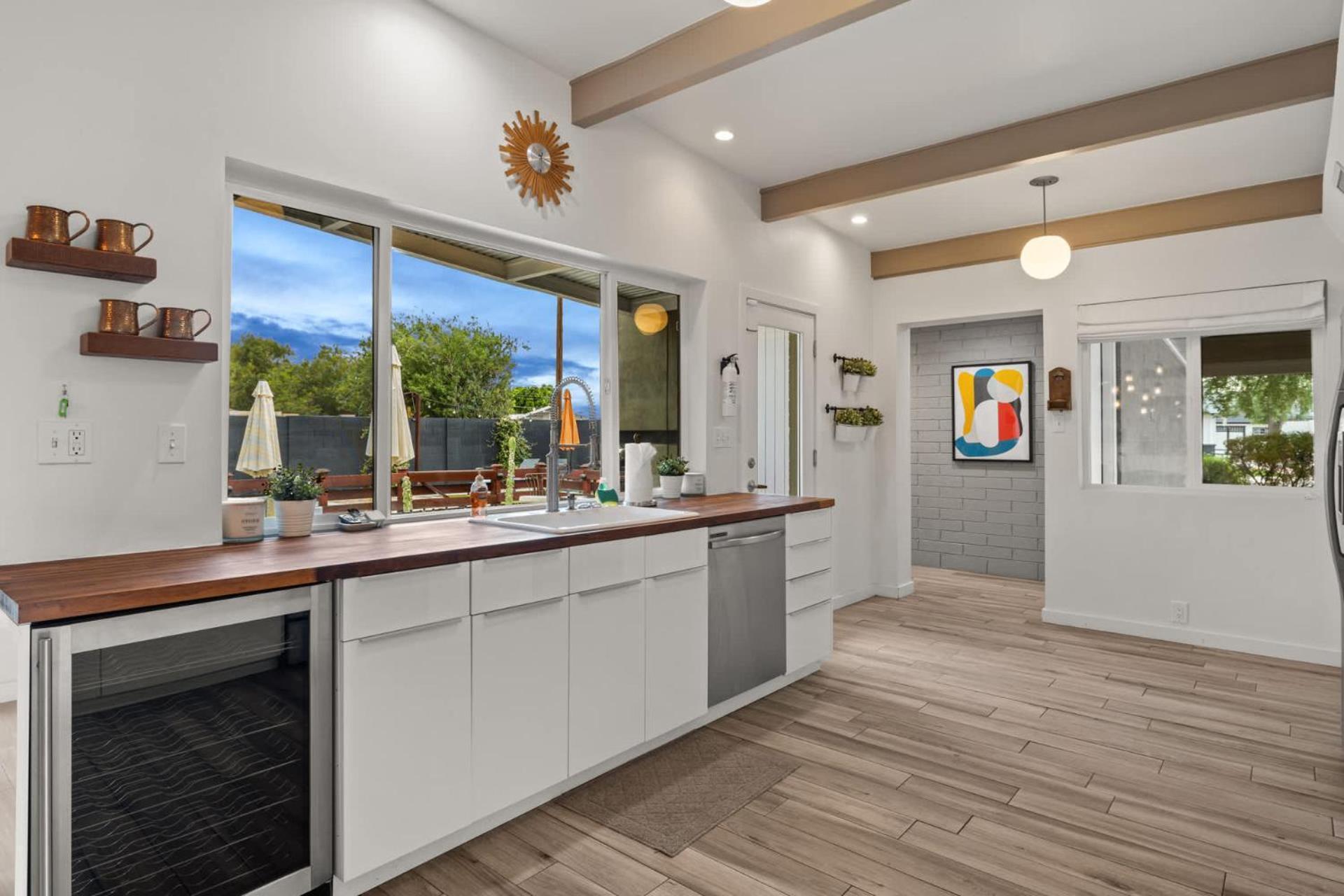 Mid-century Marvel - Poolside Patio With & Bocce Holiday home Scottsdale