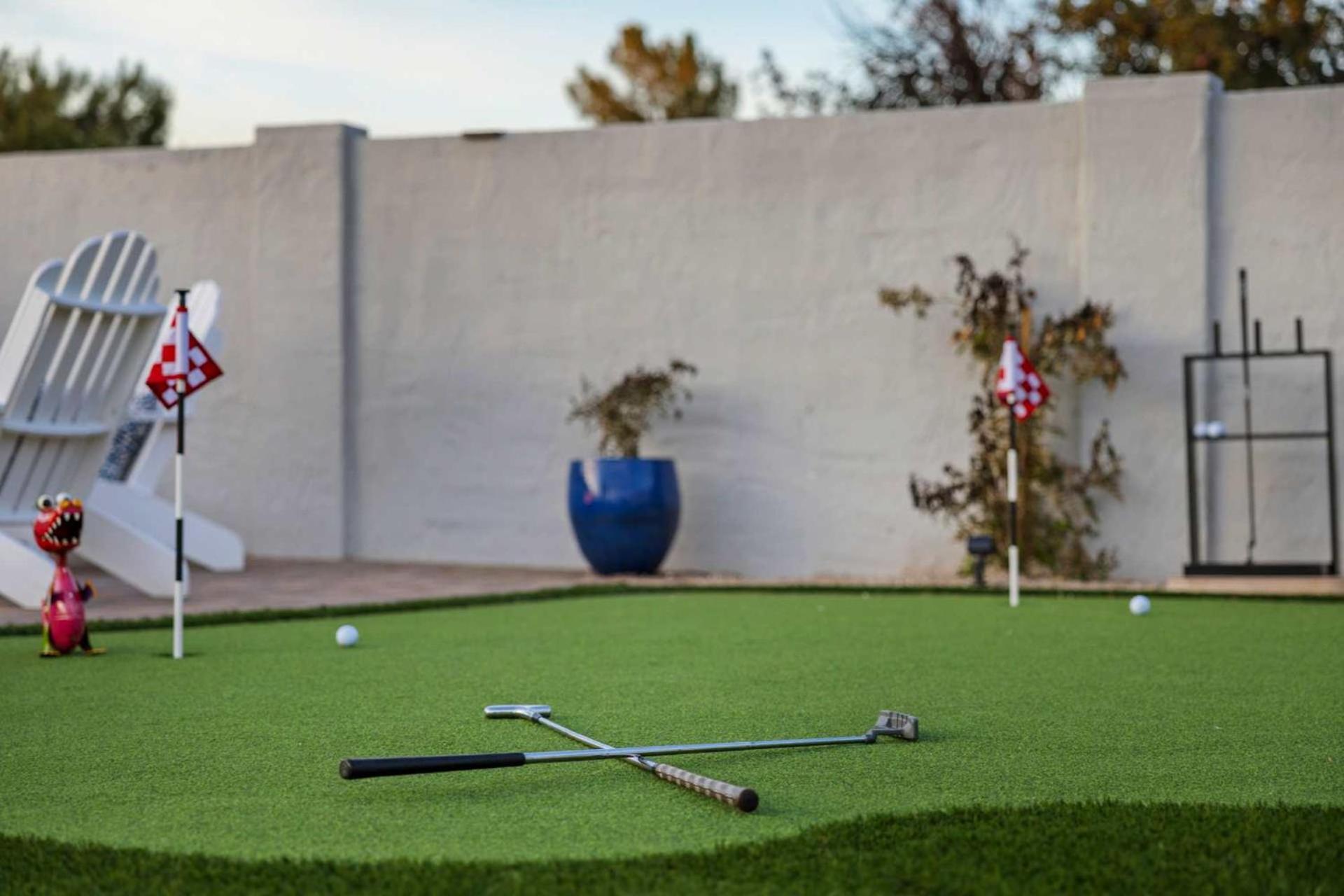 Holiday home Desert Willow - Pool Pickleball Basketball Court Firepit & Putting Scottsdale