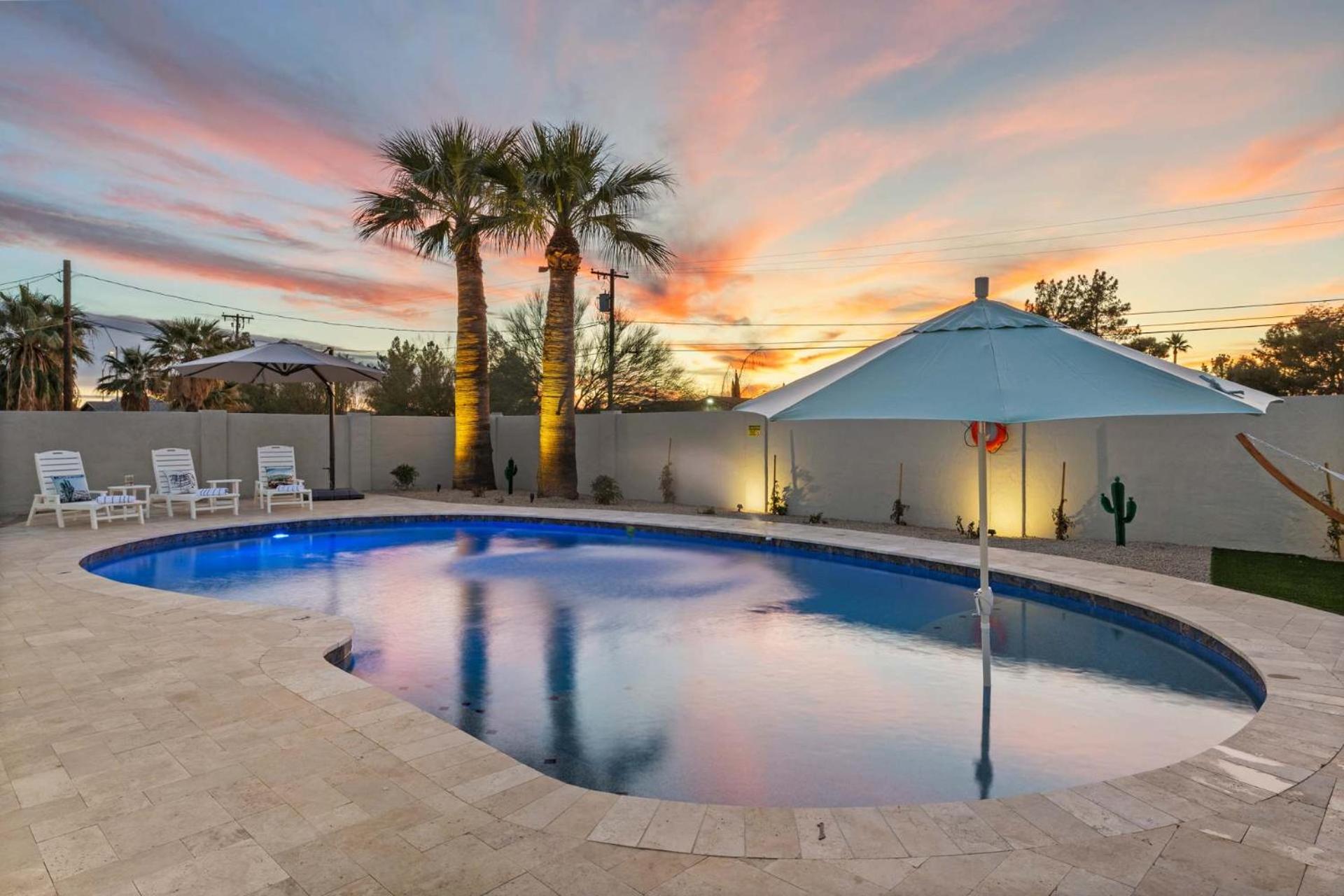 Desert Willow - Pool Pickleball Basketball Court Firepit & Putting Holiday home Scottsdale