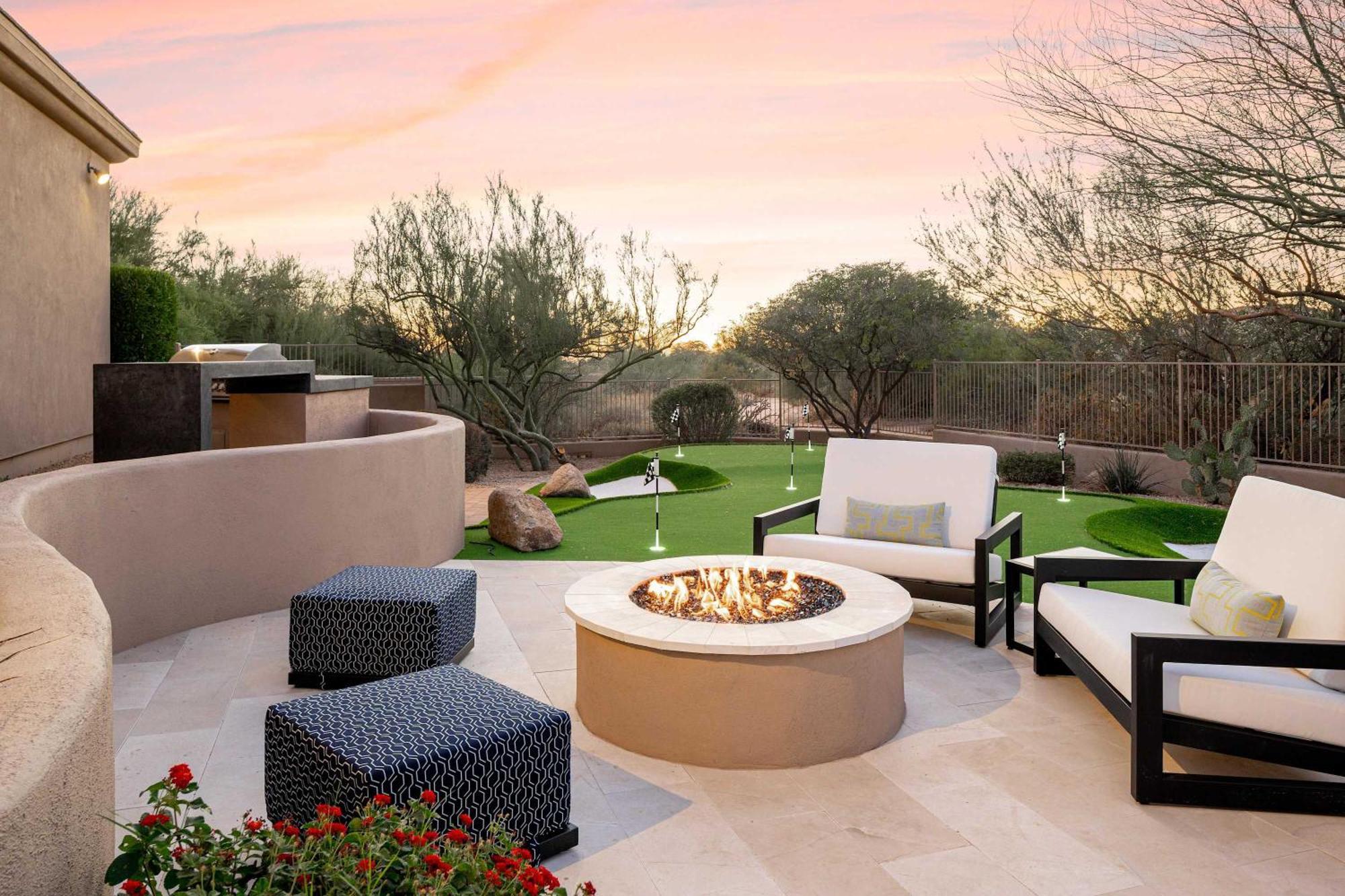 Sierra Luxe - Chic Design Dream Backyard With Pool * Scottsdale