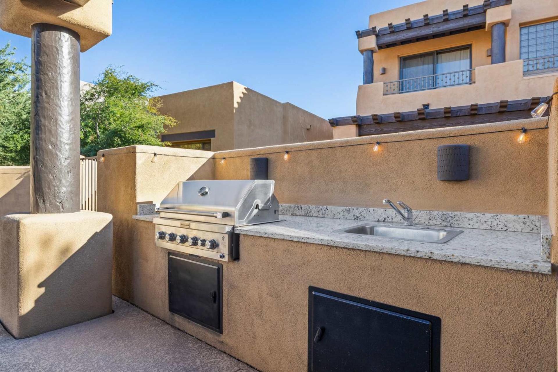 White Feather - Golf Bbq Patio Pool & Access Holiday home Scottsdale