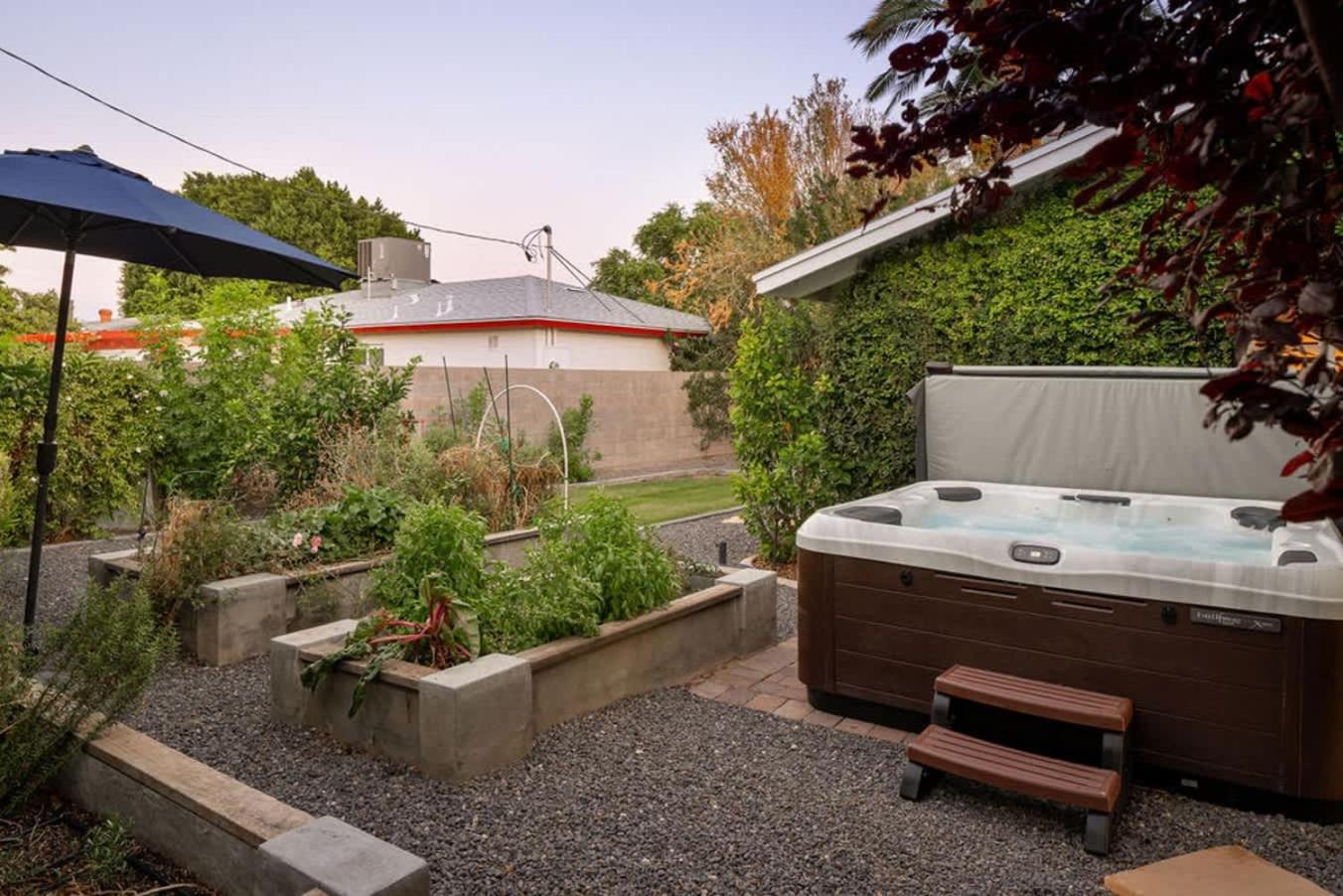 Old Town Farm-to-table - Gourmet Adventure With Pool Holiday home Scottsdale