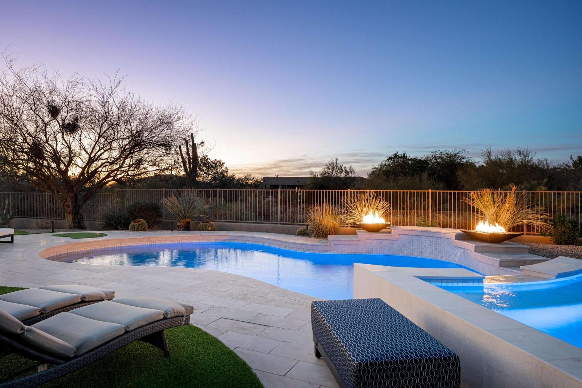 Sierra Luxe - Chic Design Dream Backyard With Pool Holiday home *