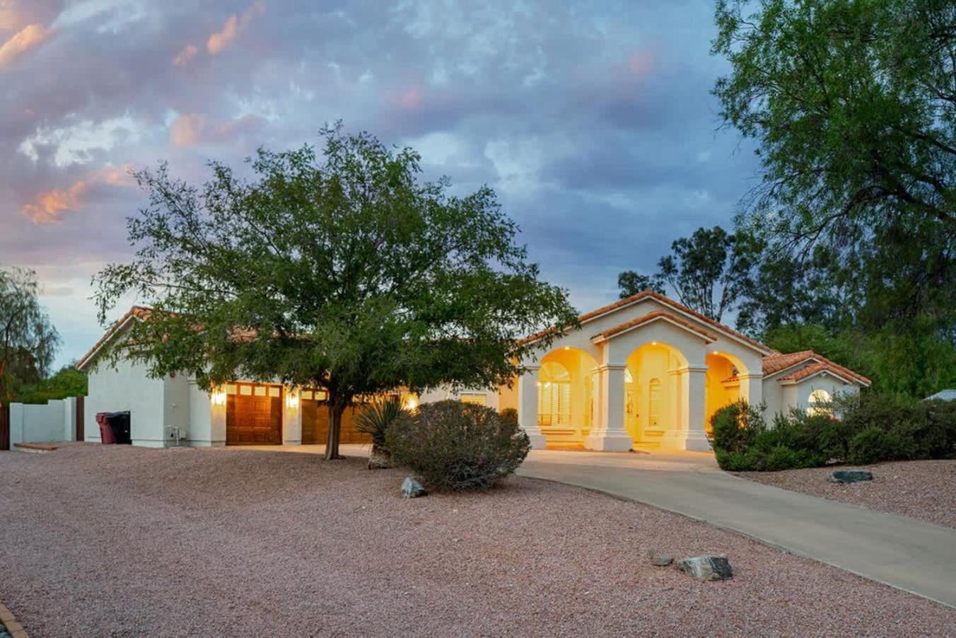 Paradise - Modern Luxe With Pool & Putt Scottsdale