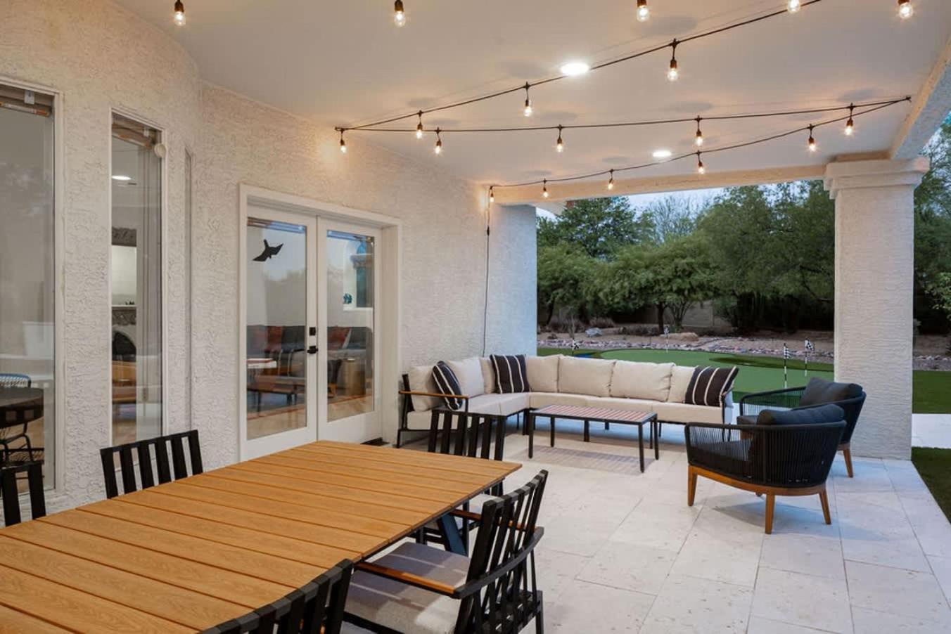 Paradise - Modern Luxe With Pool & Putt