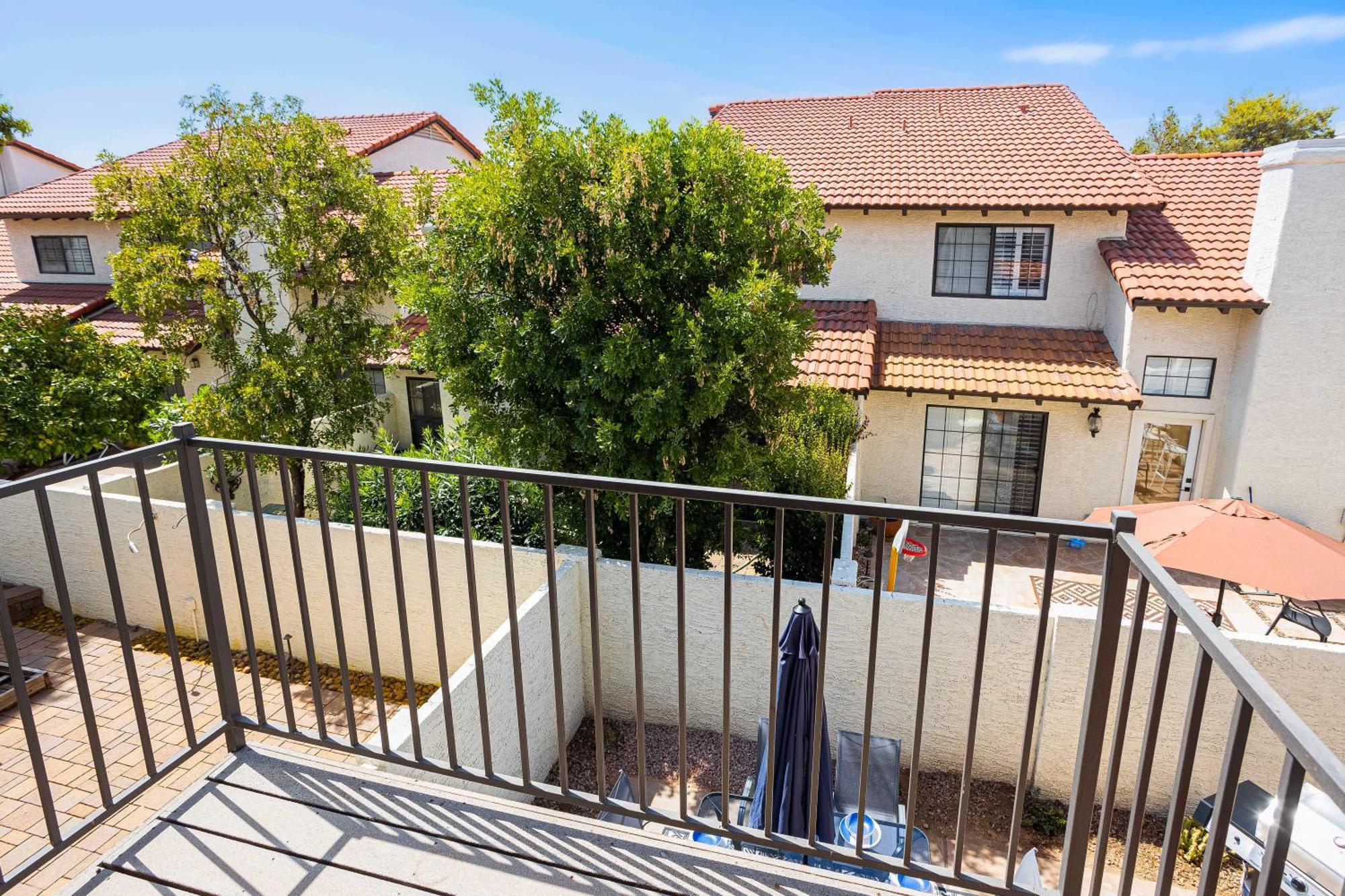 92nd 1104 Scttsdale * Scottsdale