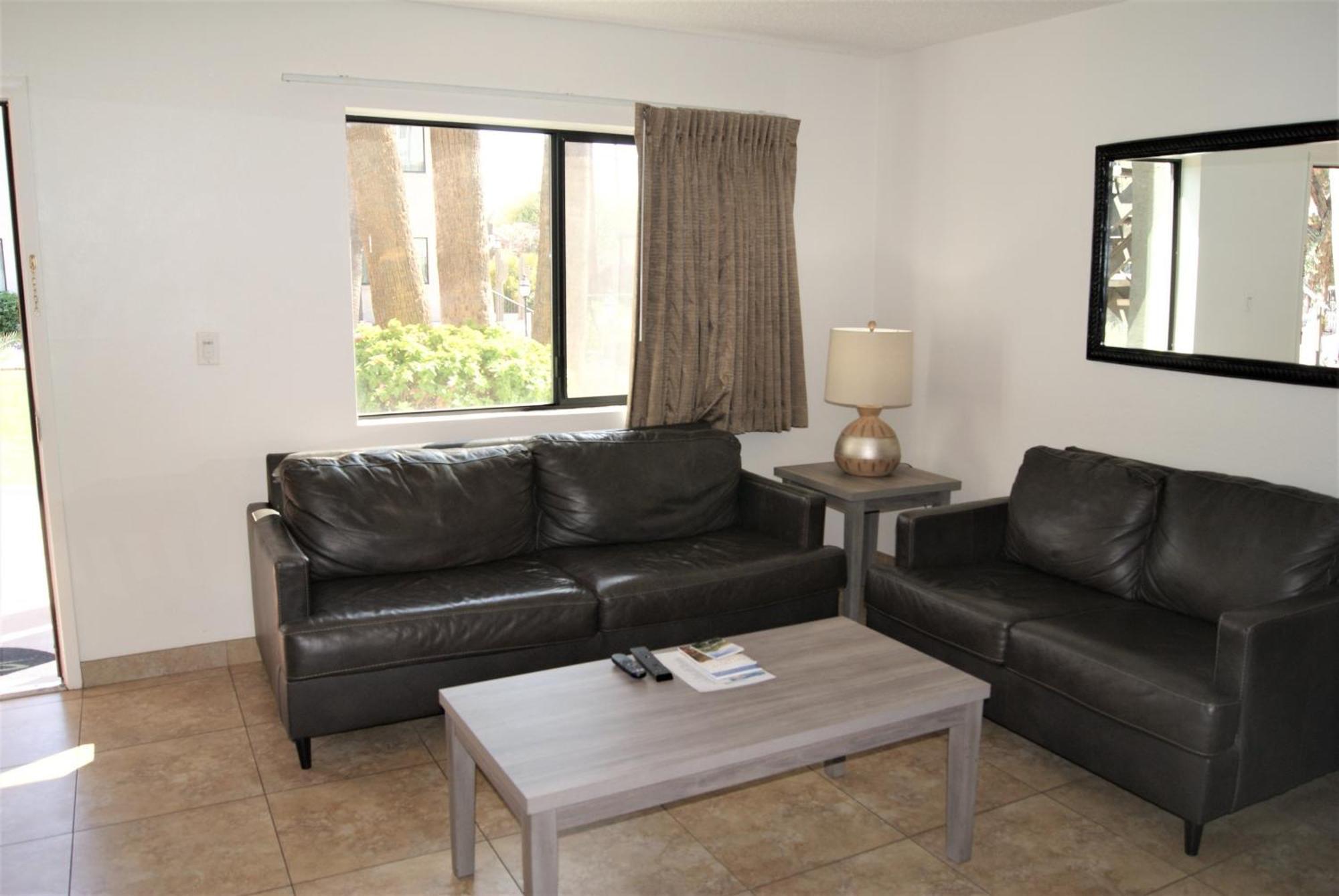 Apartment 127 Fully Furnished 1br Suite-prime Location