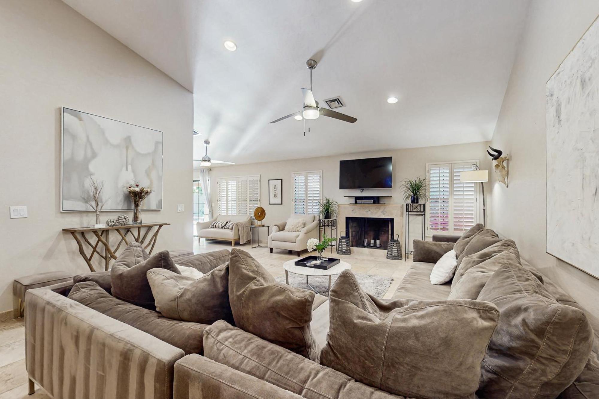 Scottsdale's Elegance *