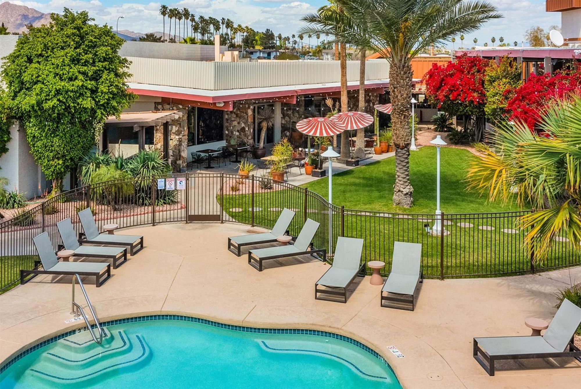 Hotel Papago By Reside, Trademark Collection By Wyndham 4*
