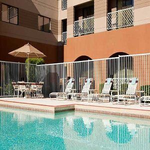 Hotel Courtyard By Marriott Old Town 3*