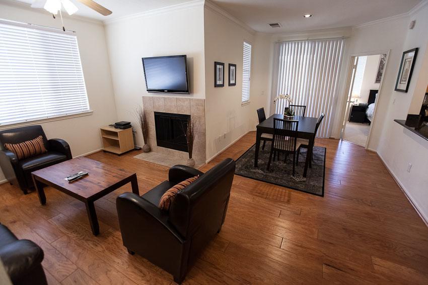 Kierland Apartment *