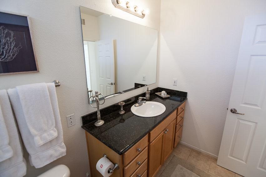 Kierland Apartment *