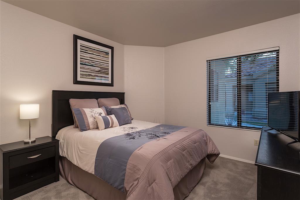Home Suite Home *