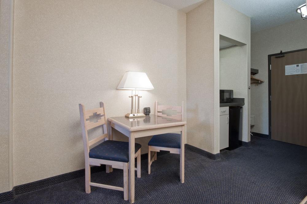 Fairfield By Marriott & Old Town 2*