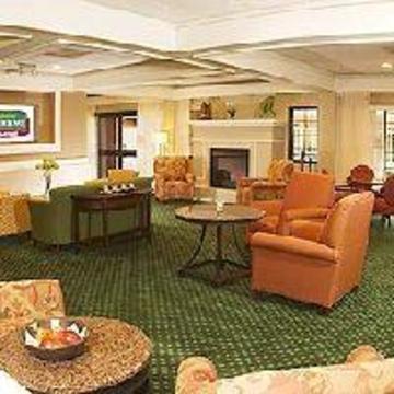 Courtyard By Marriott Old Town 3*