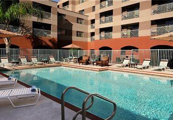 Courtyard By Marriott Old Town 3*