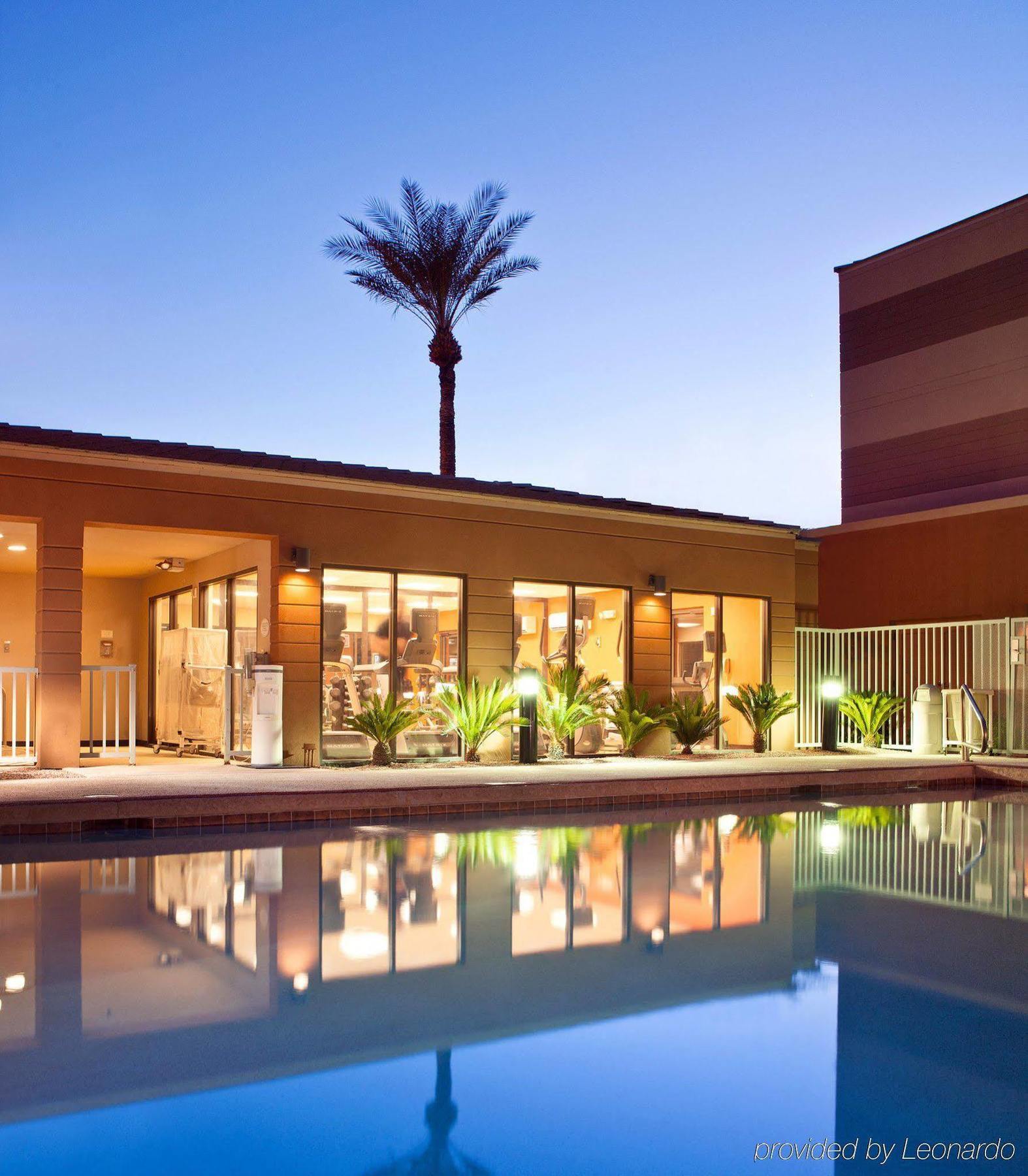Courtyard By Marriott Old Town