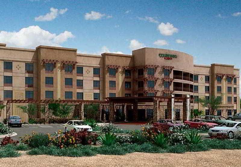 Courtyard By Marriott Salt River Hotel