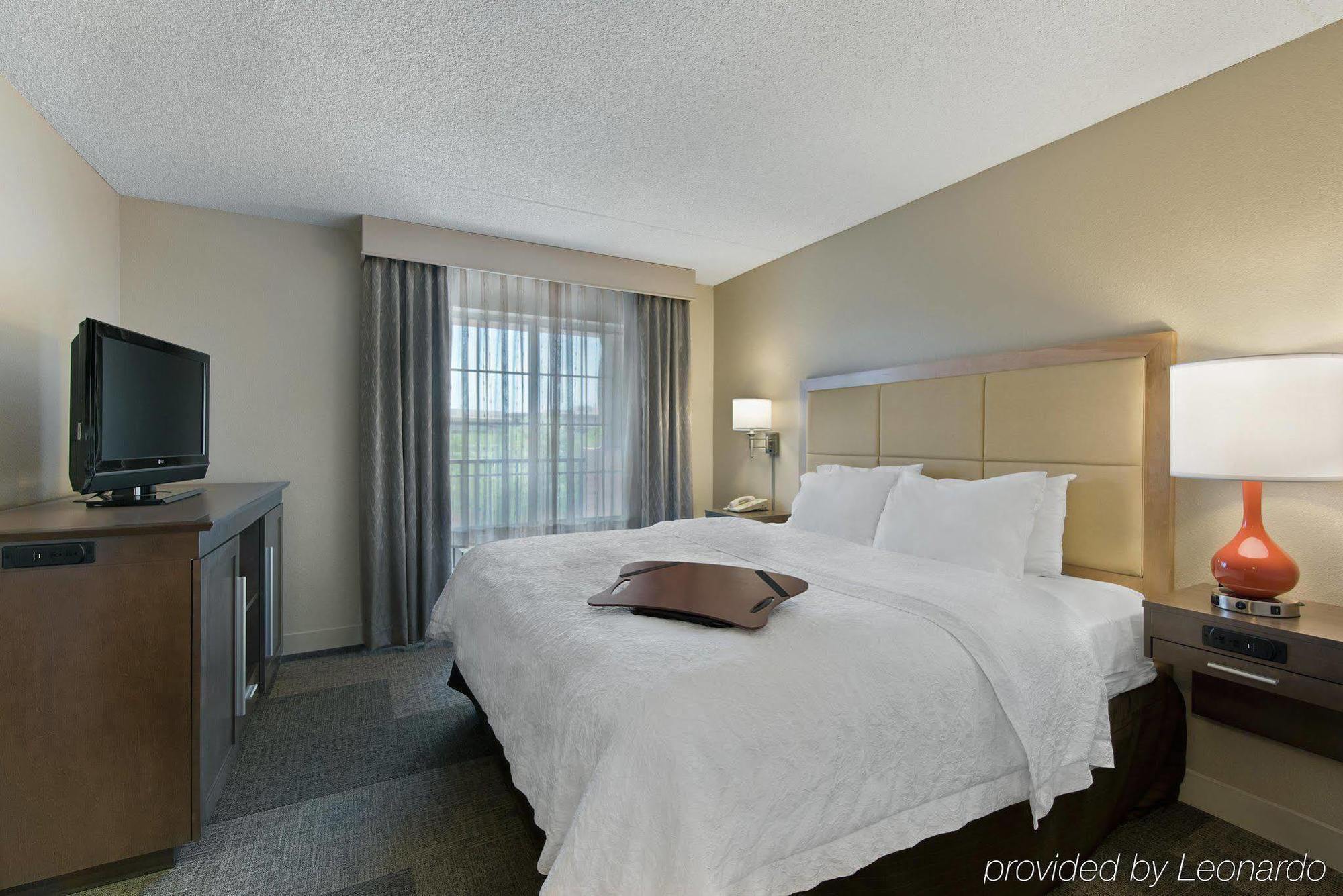 Hampton & Phoenix/scottsdale Hotel 3*