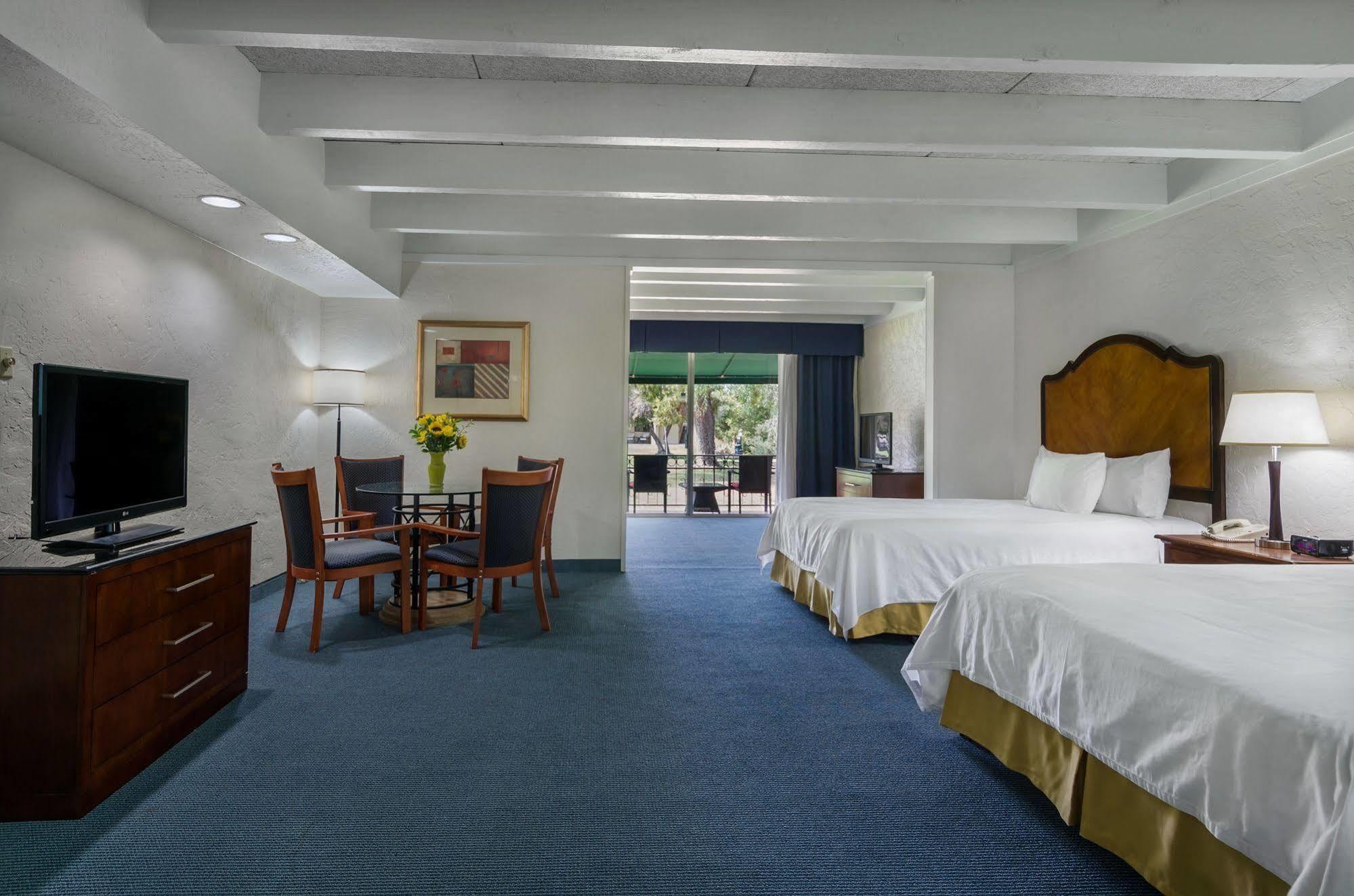 Hotel Independence 47