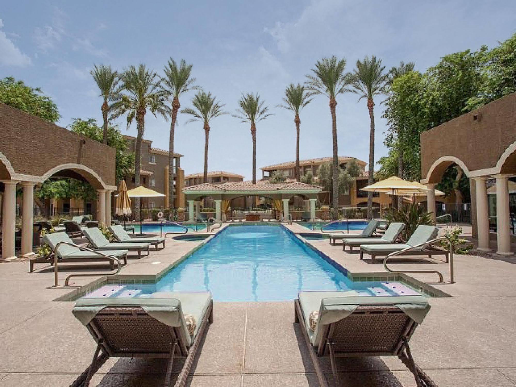 Luxury By Meridian Condoresorts- Aparthotel Scottsdale