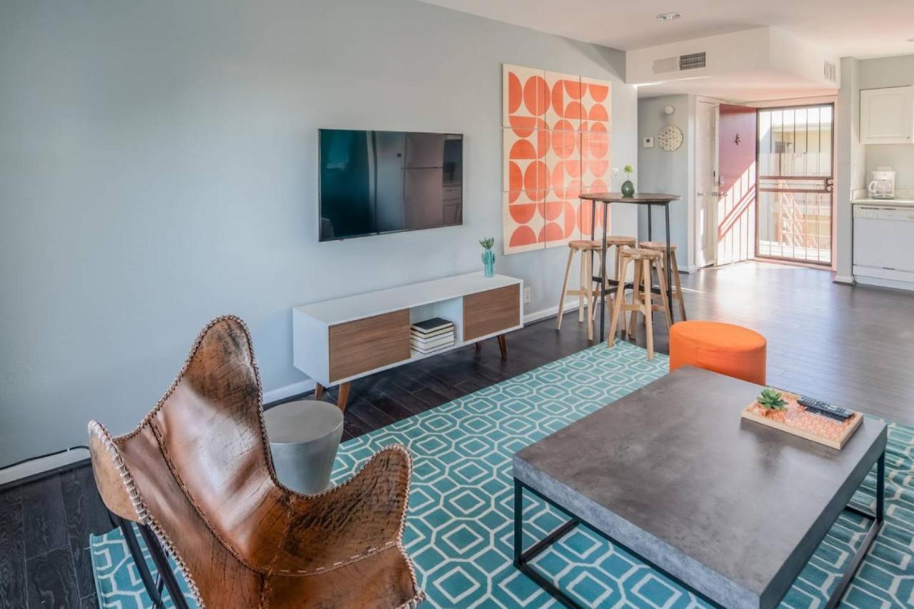 Apartment Chic 1br Near Fashion Square By Wanderjaunt *