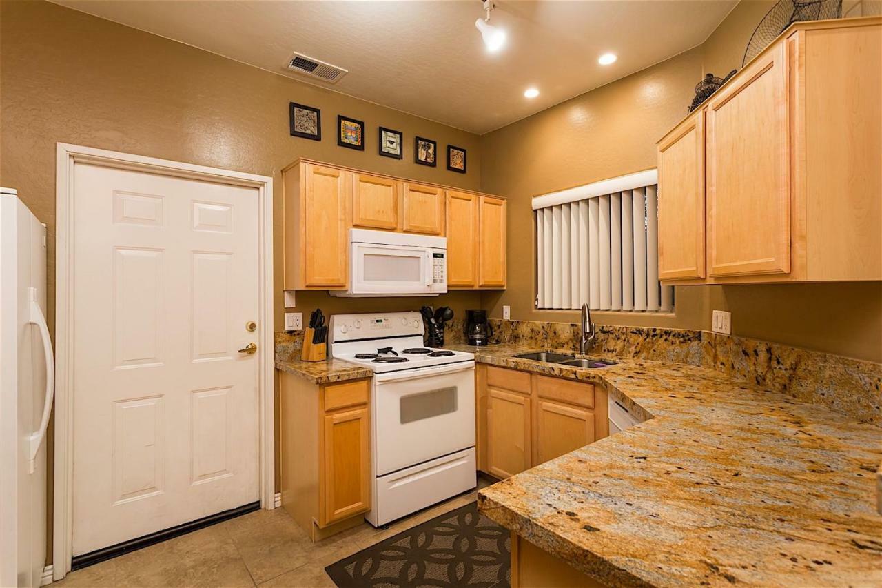 Az Nirvana 3 Bedroom By Casago Holiday home Scottsdale