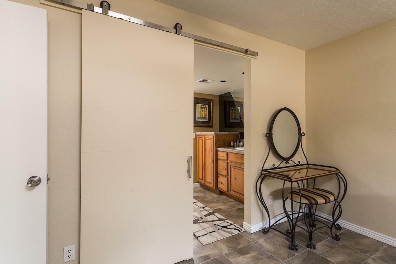 Vista Del Sol 2 Bedroom By Casago Apartment