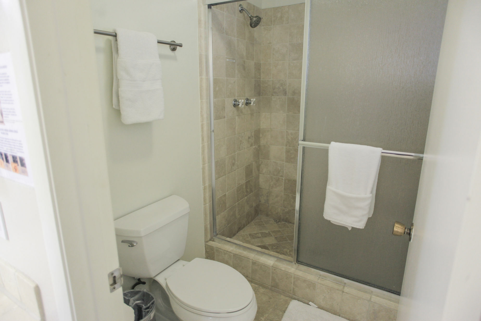 Tatum Gardens - 4 Bed - Apartment