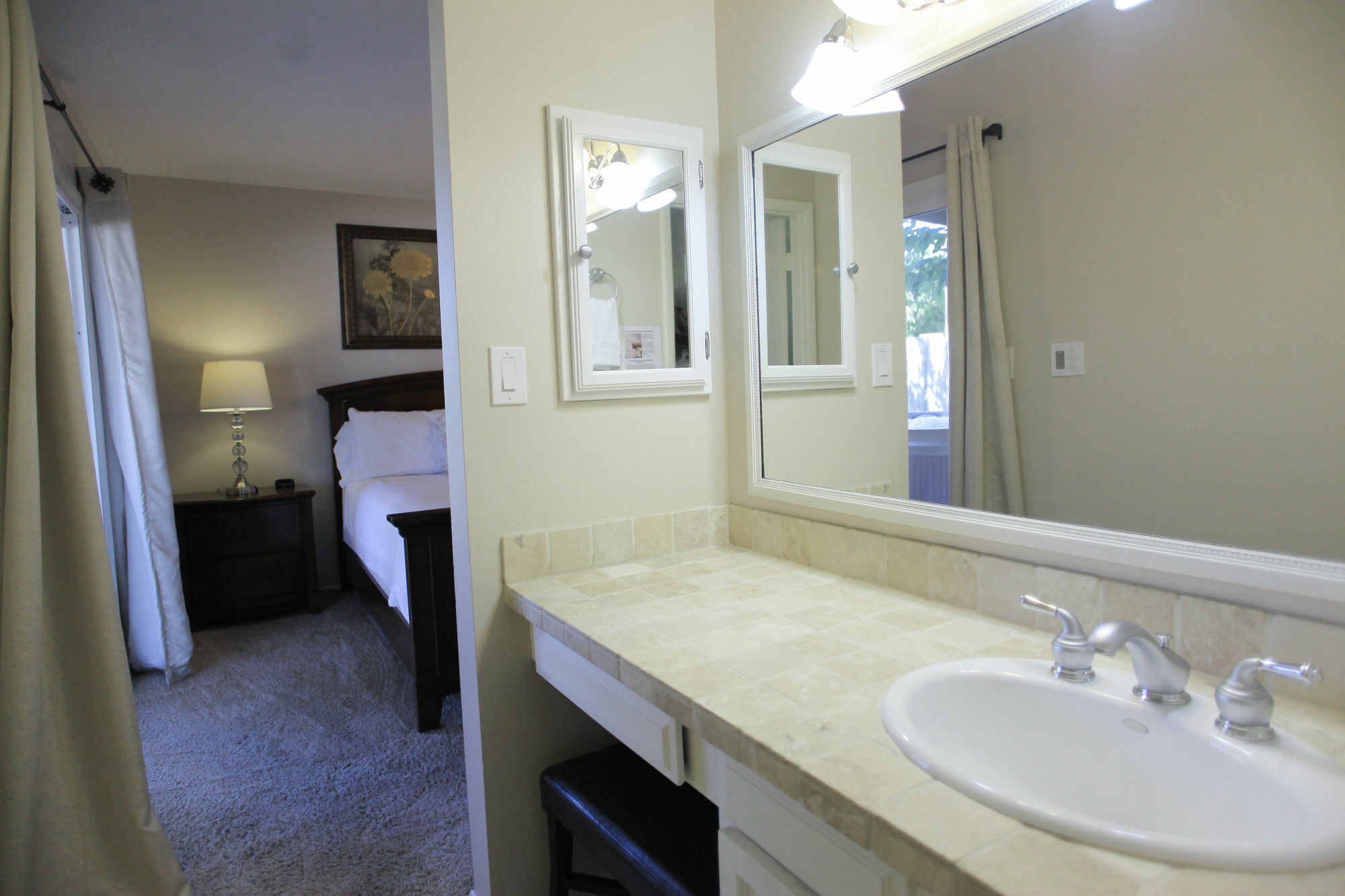 Tatum Gardens - 4 Bed - Apartment Scottsdale