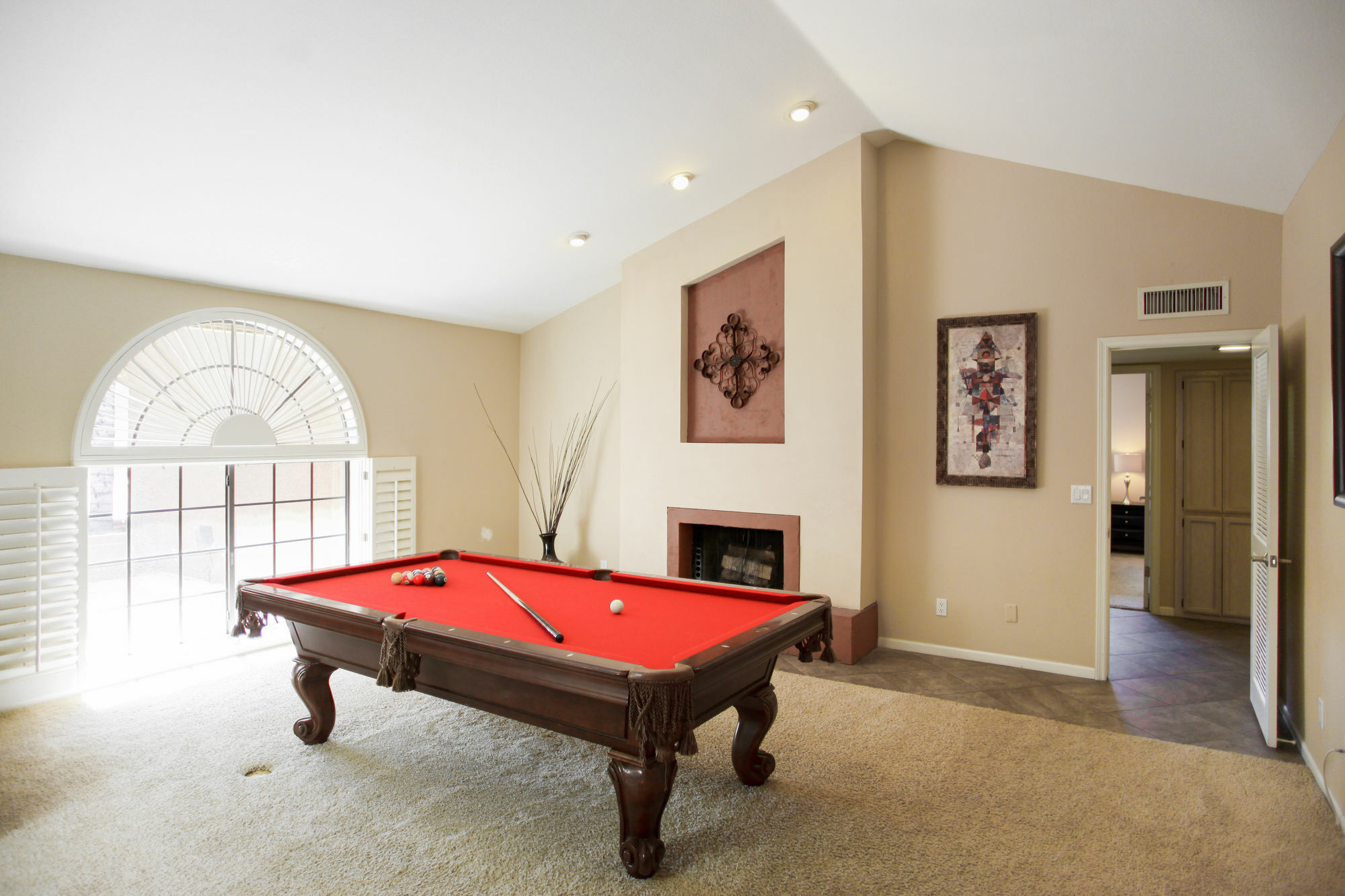 Avalon 4 Bedroom Apartment *
