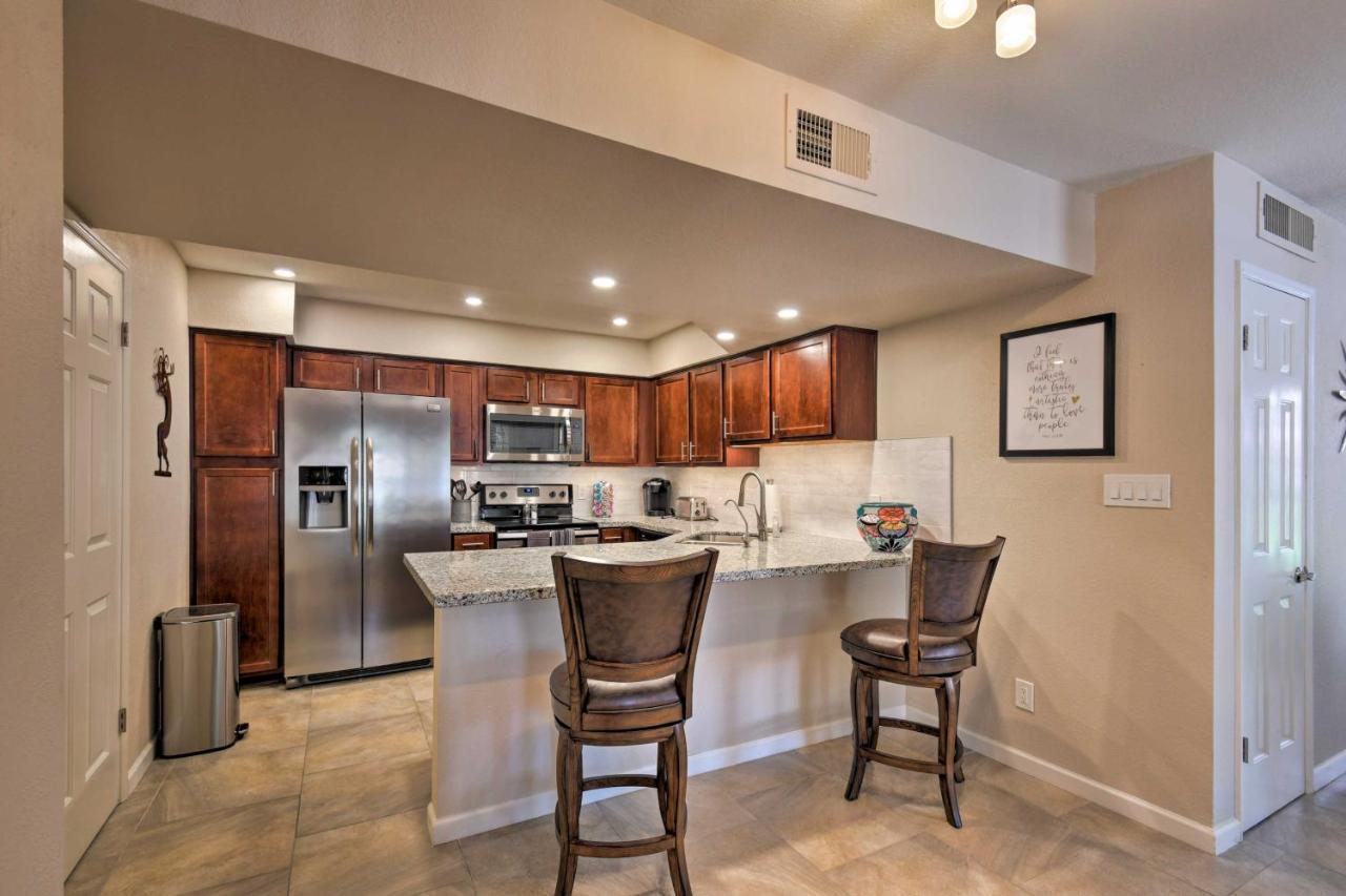 Near Dining And Shopping! * Scottsdale