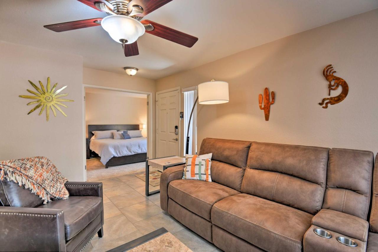 Near Dining And Shopping! Scottsdale