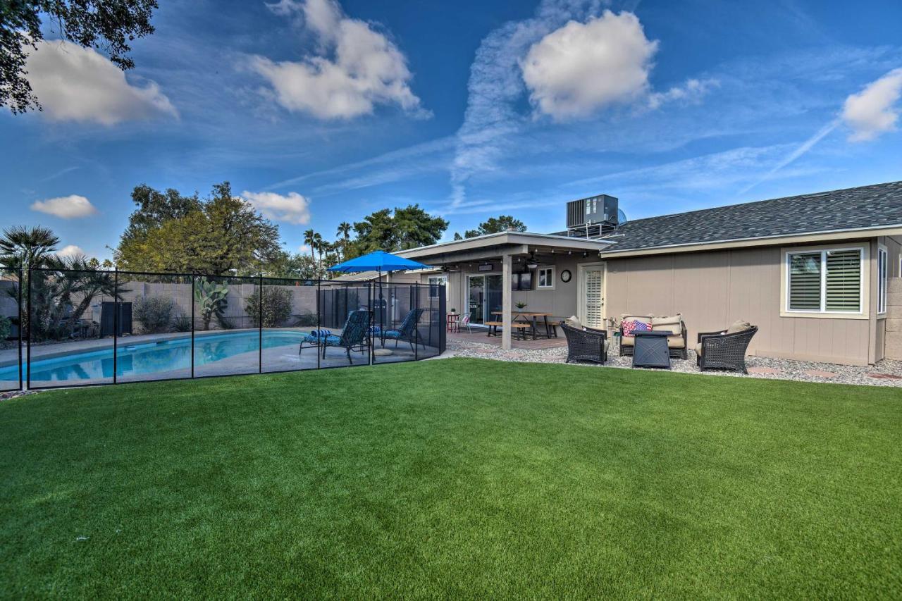 Holiday home With Pool, Yard, Hammock And Fire Pit!