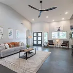7 Bed Scottsdale Villa Heated Pool And Spa Golf