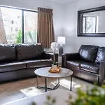 Scottsdale\'S Premium Short Term Getaway, Fully Furnished 1 Bedroom Homes, Free Golf, Cable, Utilities, Wi-Fi, Parking, Pool, And Bike Trails- Unit 231 Apts