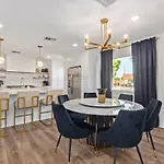 Viva Las Scottsdale By Scottsdale Beach Club - New