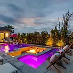 Stonewood Villa-Ultralux 6Br-5 Showers-Htd Pool