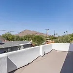 Camelback Dwelling-Private Pool/Spa-In Old Town