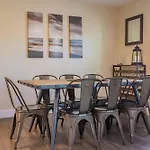 Charming House Near Kierland Pool Heater Hot Tub