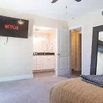 Charming House Near Kierland Pool Heater Hot Tub