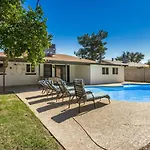4 Brdm 6 Beds Pool Petsok Fenced Yard