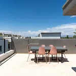 Townhome, Private Roof Terrace, Office, Garage