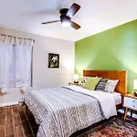 Tranquil Oasis Near Old Town, Hot Tub, Mountain Views