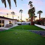 Desert Rose-Hot Tub-Pool Heat Avail-Fire Pit-Golf!