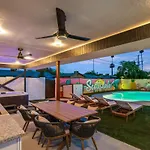 Luxurious 4B3B Home Scottsdale With Pool And Free Parking