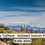 Stylish 2Br Scottsdale, Pet-Friendly, Sunrise Peak