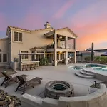 Pinnacle Perfection By Porter Heated Pool Spa W Outdoor Putting Green