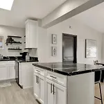 Scottsdale Private Modern Escape Luxury & Games