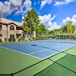 Condo With Patio About 10 Mi To Old Town Scottsdale!